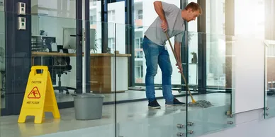 Clean West Hartford Office